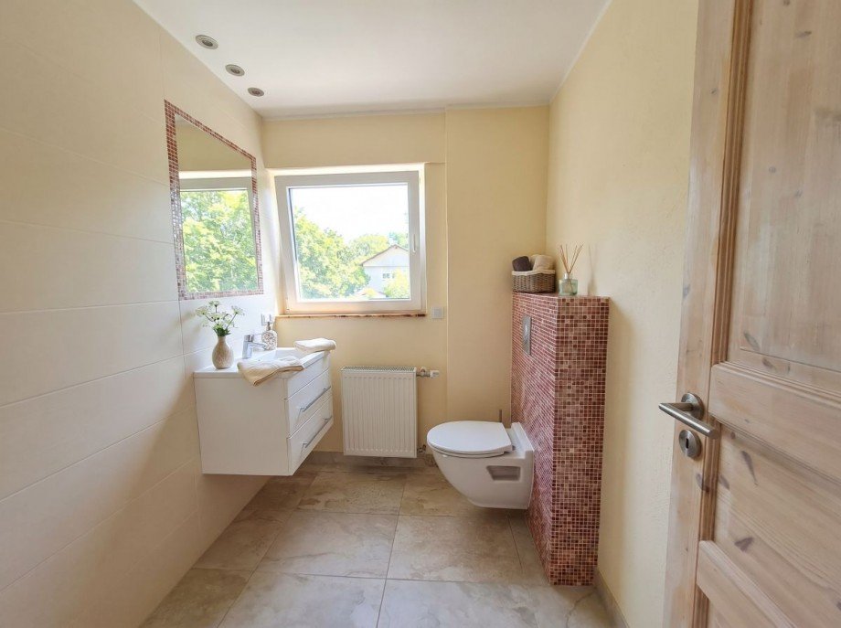 Badezimmer EG Haus Rheinb�llen