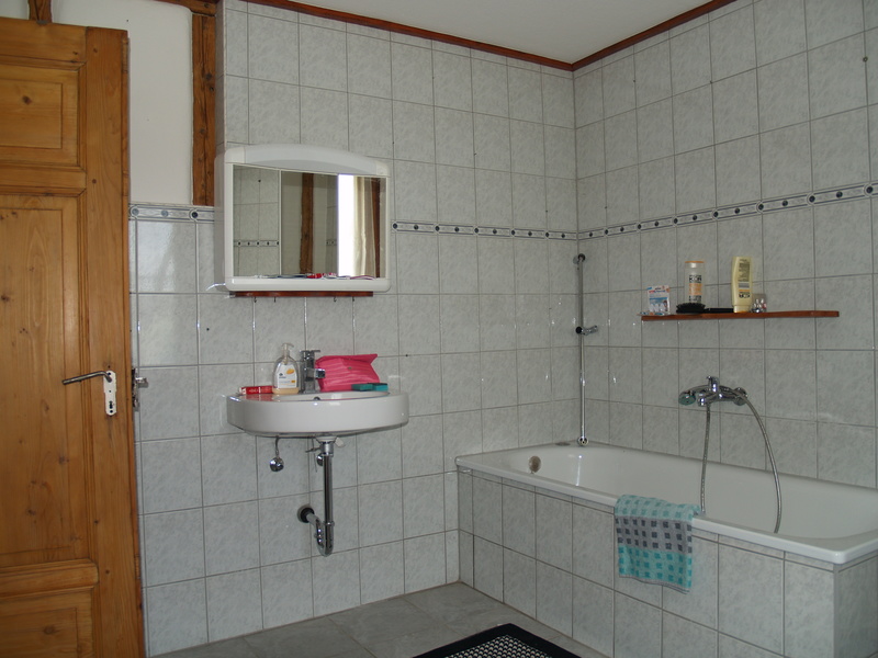 Bad .OG Einfamilienhaus G�denroth