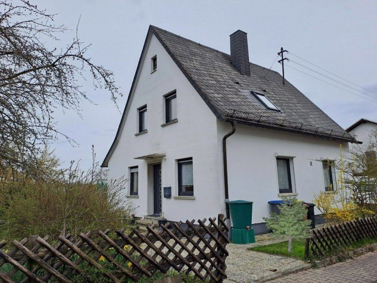 Ansicht Oberhausen Einfamilienhaus ZUHAUSE IST ES DOCH AM SCH�NSTEN