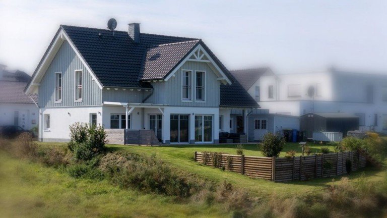 Ansicht Altweidelbach Einfamilienhaus Architektenhaus im skandinavischen Stil mit traumhaftem Fernblick