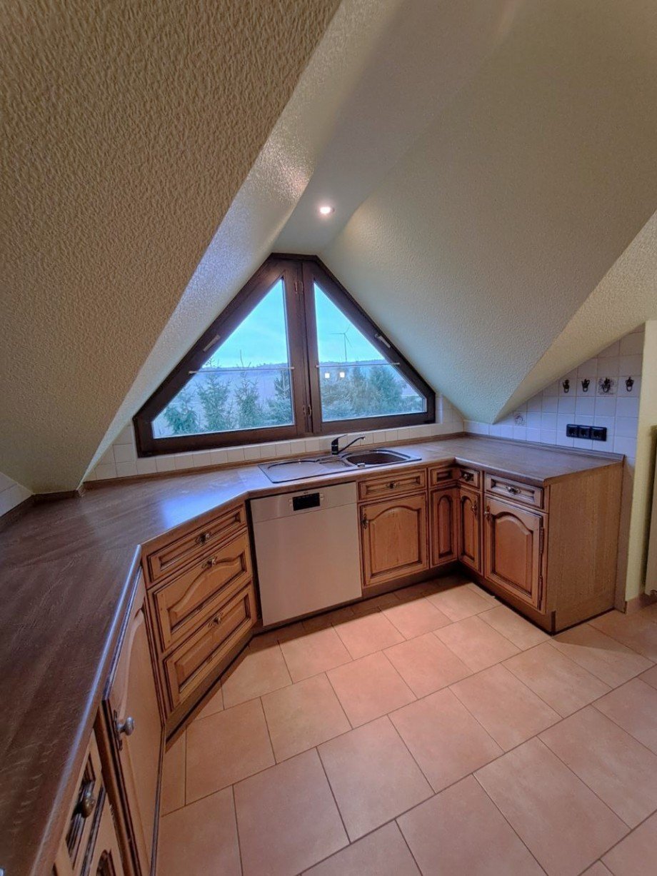 IK�che 2 Etagenwohnung Kisselbach