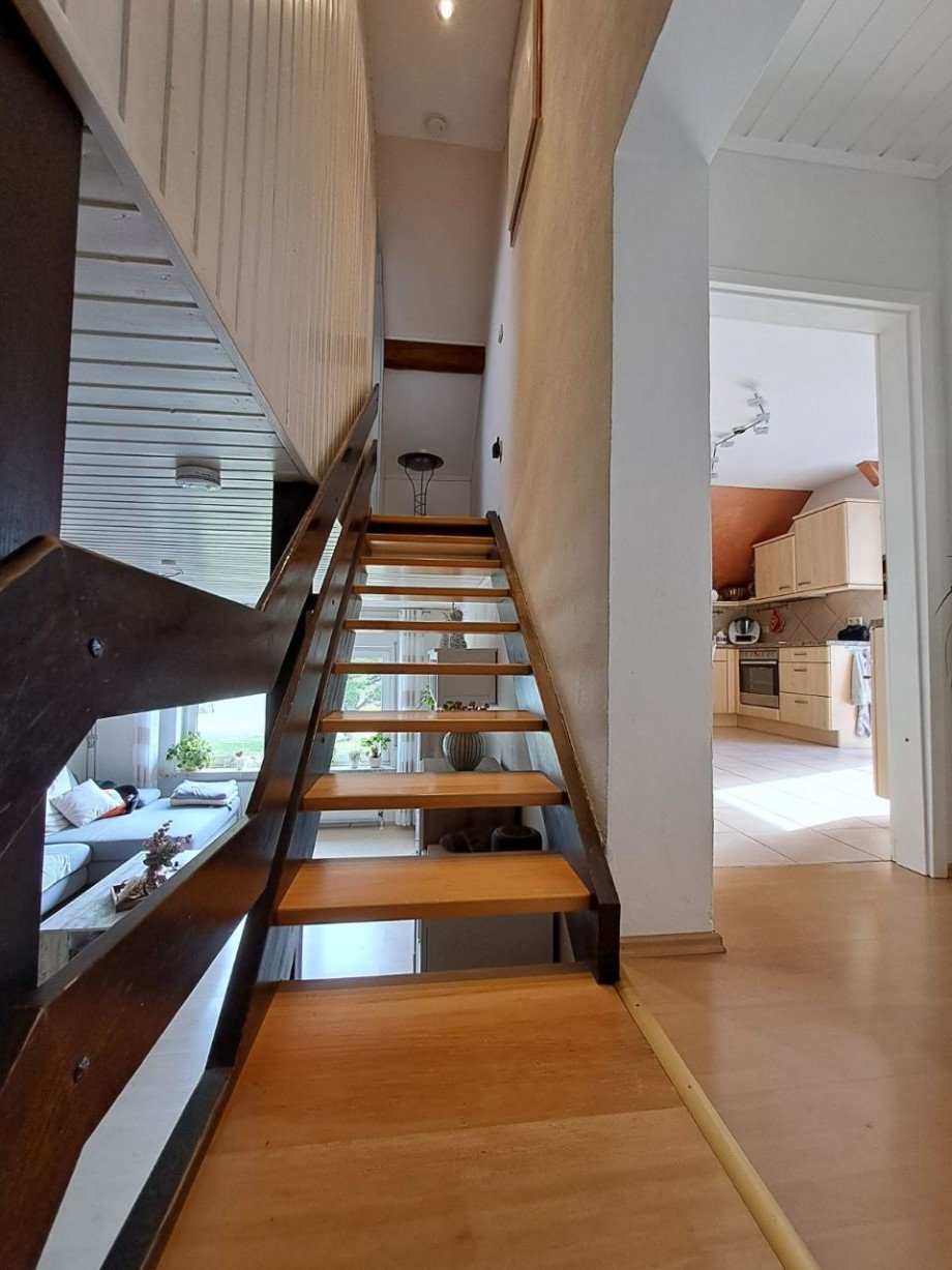 Treppenaufgang Zweifamilienhaus Laubach