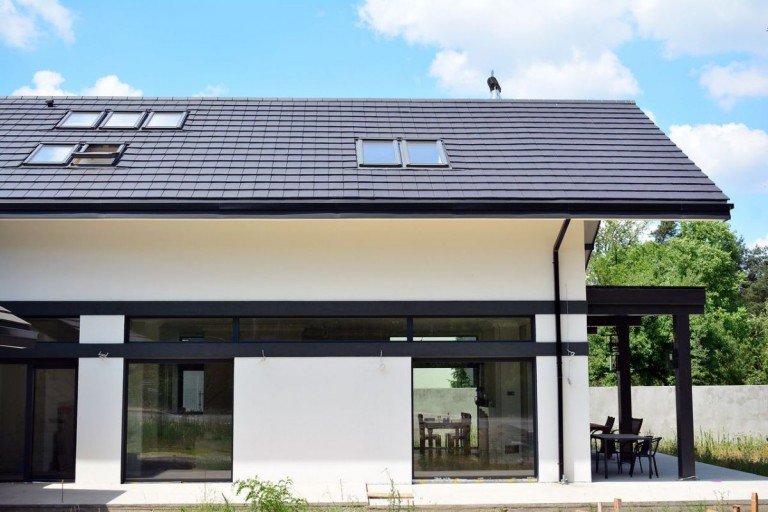 LIC Simmern Einfamilienhaus Sch�ne Wohnfl�che im Bestzustand