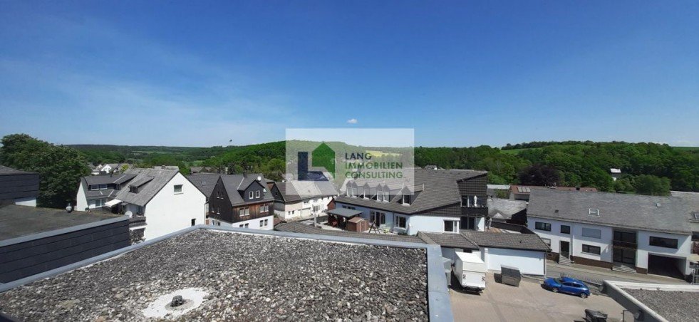 �ber den D�chern von Rheinb�llen Maisonettewohnung Rheinb�llen
