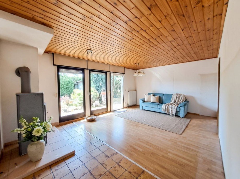Wohnzimmer Einfamilienhaus Rheinb�llen
